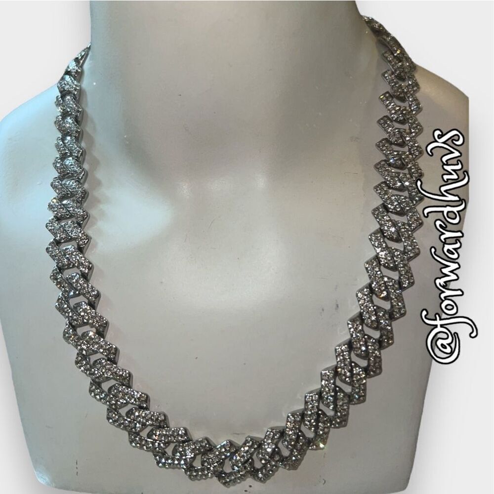 Silver Tone Rhinestone Covered Bling Necklace with Hidden Clasp